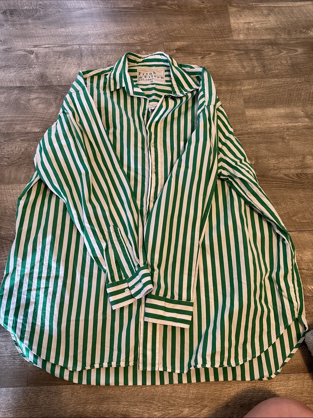 Frank & Eileen Green and White Vertical Stripe Button-Down Shirt - Picture 3 of 3